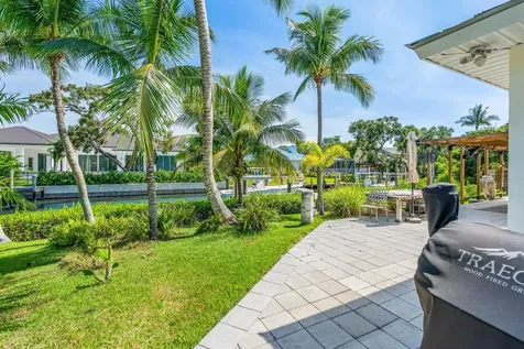 649 E Causeway Boulevard Vero Beach FL 32963