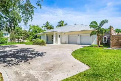 649 E Causeway Boulevard Vero Beach FL 32963