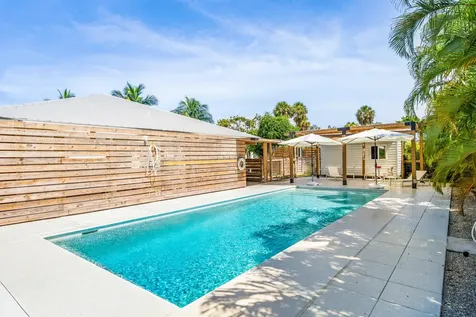 649 E Causeway Boulevard Vero Beach FL 32963