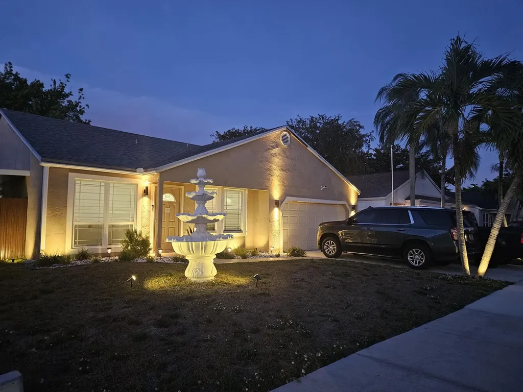 13431 SW 9th Place Davie FL 33325