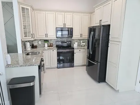 13431 SW 9th Place Davie FL 33325