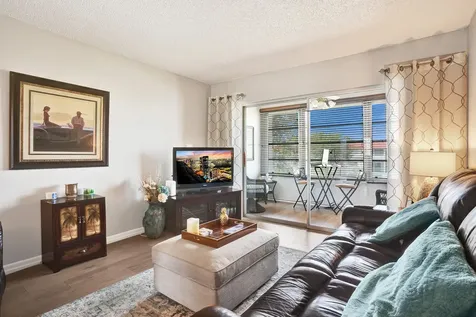 2901 E Sunrise Lakes Drive E Sunrise FL 33322