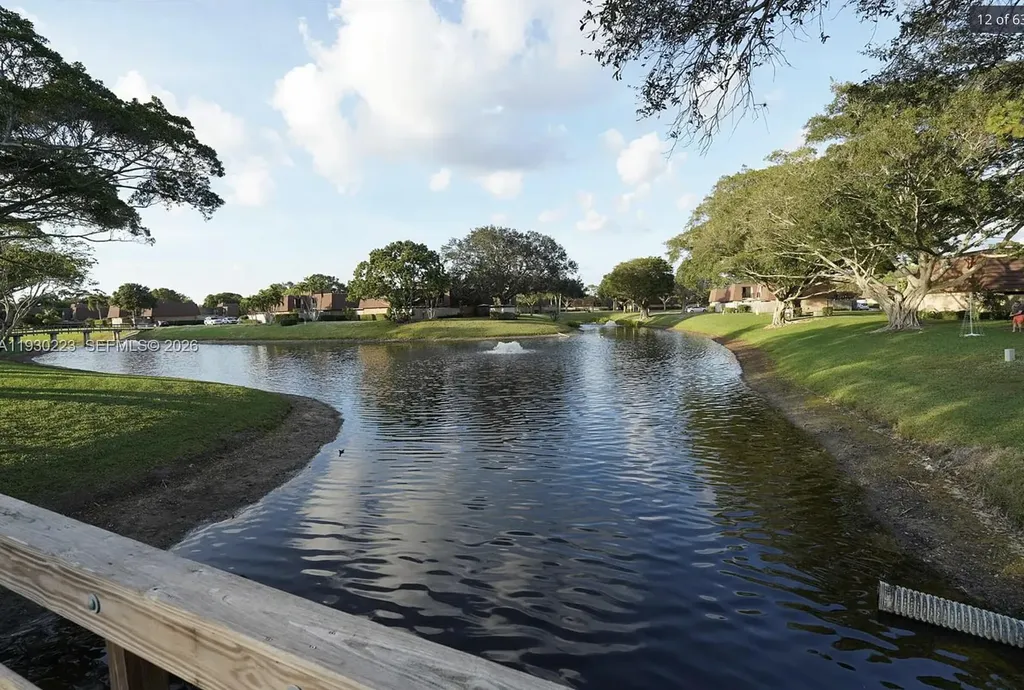 2427 24th Lane Palm Beach Gardens FL 33418