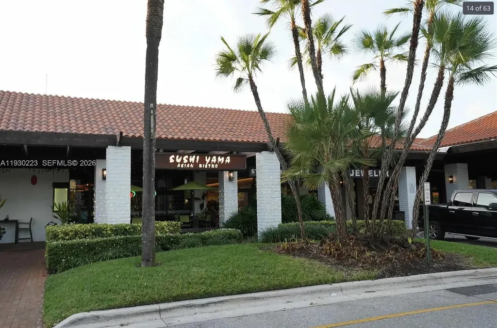 2427 24th Lane Palm Beach Gardens FL 33418