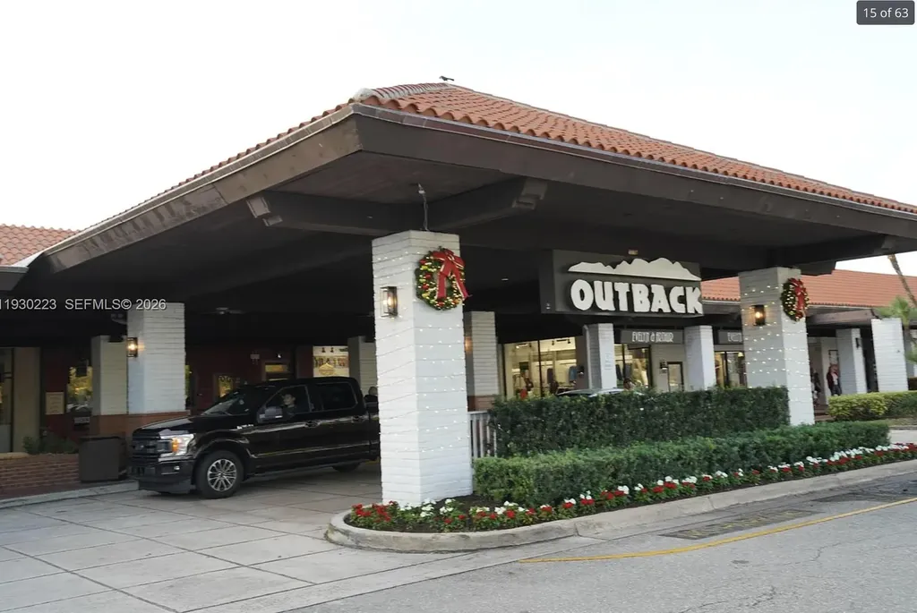 2427 24th Lane Palm Beach Gardens FL 33418