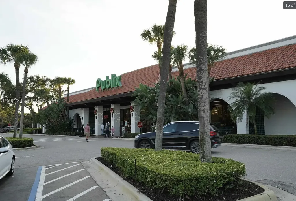 2427 24th Lane Palm Beach Gardens FL 33418