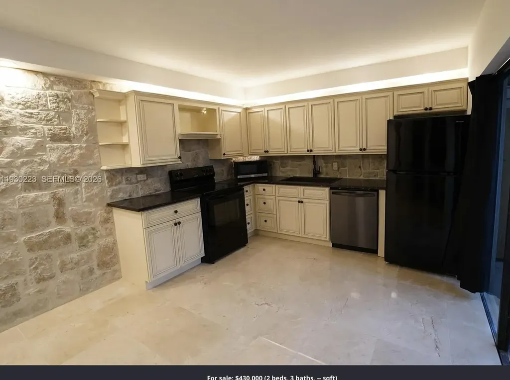 2427 24th Lane Palm Beach Gardens FL 33418