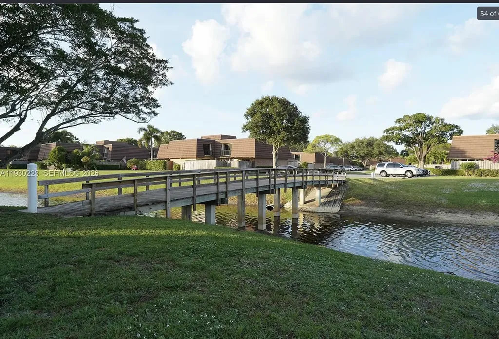 2427 24th Lane Palm Beach Gardens FL 33418