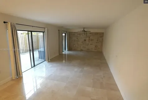 2427 24th Lane Palm Beach Gardens FL 33418