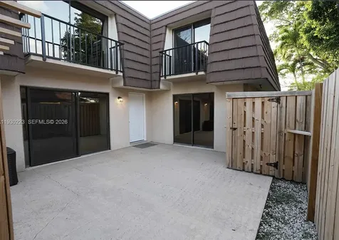 2427 24th Lane Palm Beach Gardens FL 33418