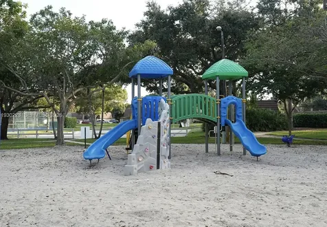 2427 24th Lane Palm Beach Gardens FL 33418