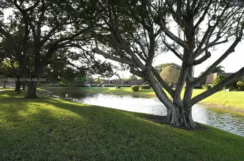 2427 24th Lane Palm Beach Gardens FL 33418