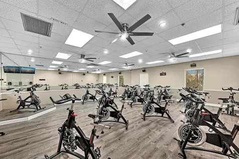 2123 Cambridge F Deerfield Beach FL 33442