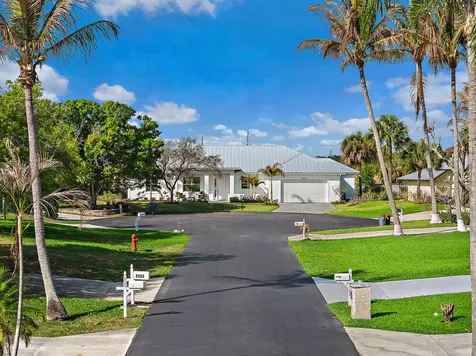 8508 SE Woodwind Street Hobe Sound FL 33455