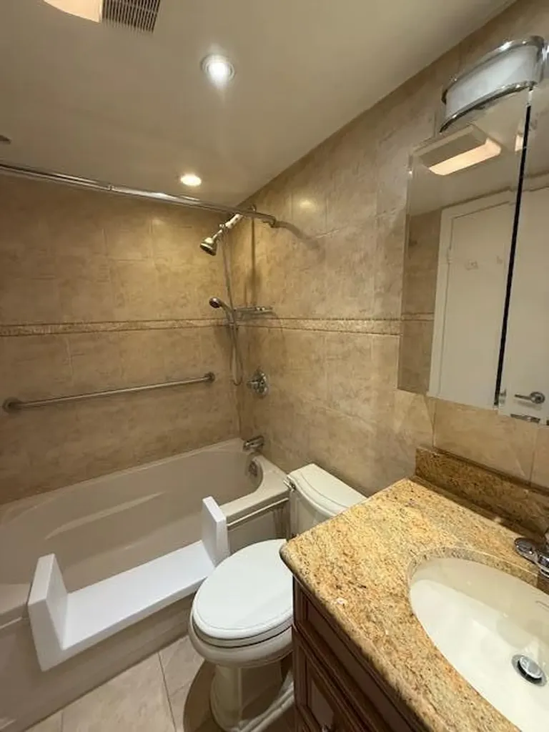 3092 Westbury H Deerfield Beach FL 33442