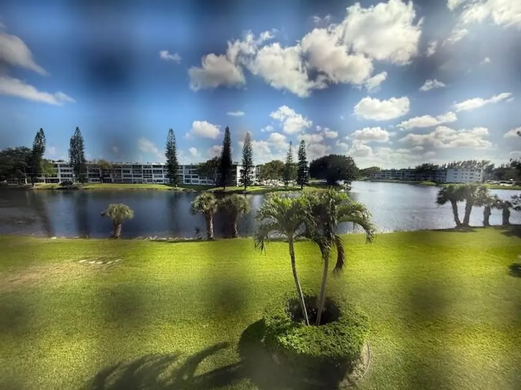 3092 Westbury H Deerfield Beach FL 33442