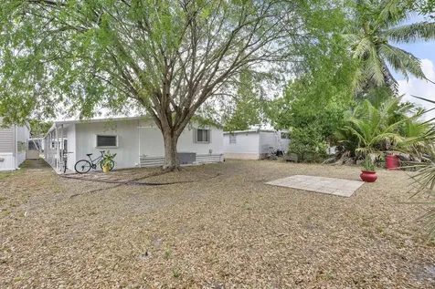 5490 SW 32nd Terrace Fort Lauderdale FL 33312