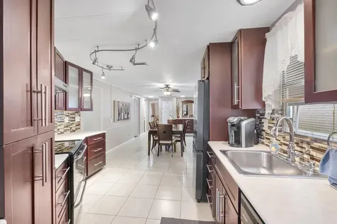 5490 SW 32nd Terrace Fort Lauderdale FL 33312