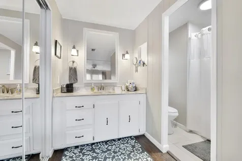 5490 SW 32nd Terrace Fort Lauderdale FL 33312