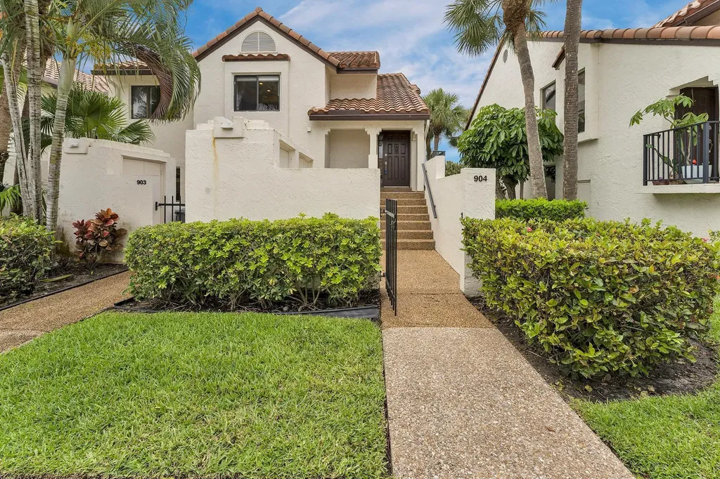 7888 Granada Place Boca Raton FL 33433