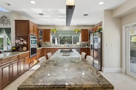 5521 SW 109th Avenue Davie FL 33328