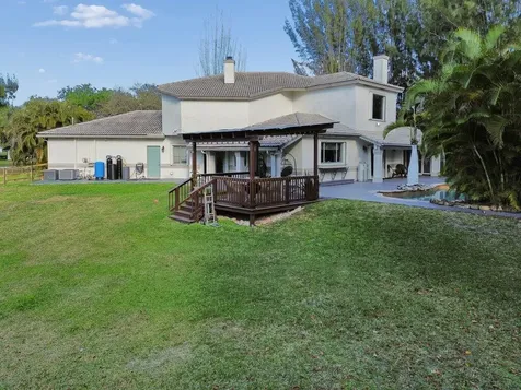 5521 SW 109th Avenue Davie FL 33328