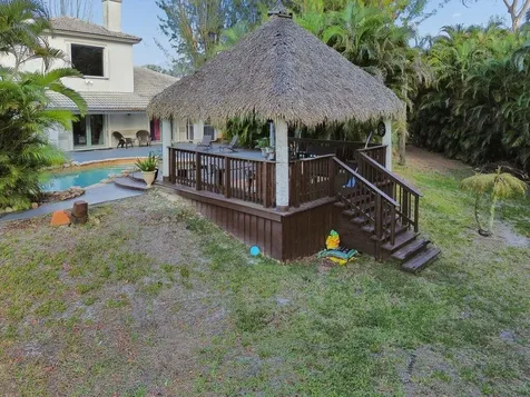 5521 SW 109th Avenue Davie FL 33328
