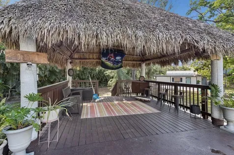 5521 SW 109th Avenue Davie FL 33328