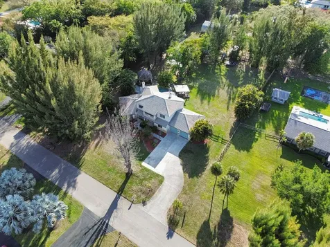 5521 SW 109th Avenue Davie FL 33328