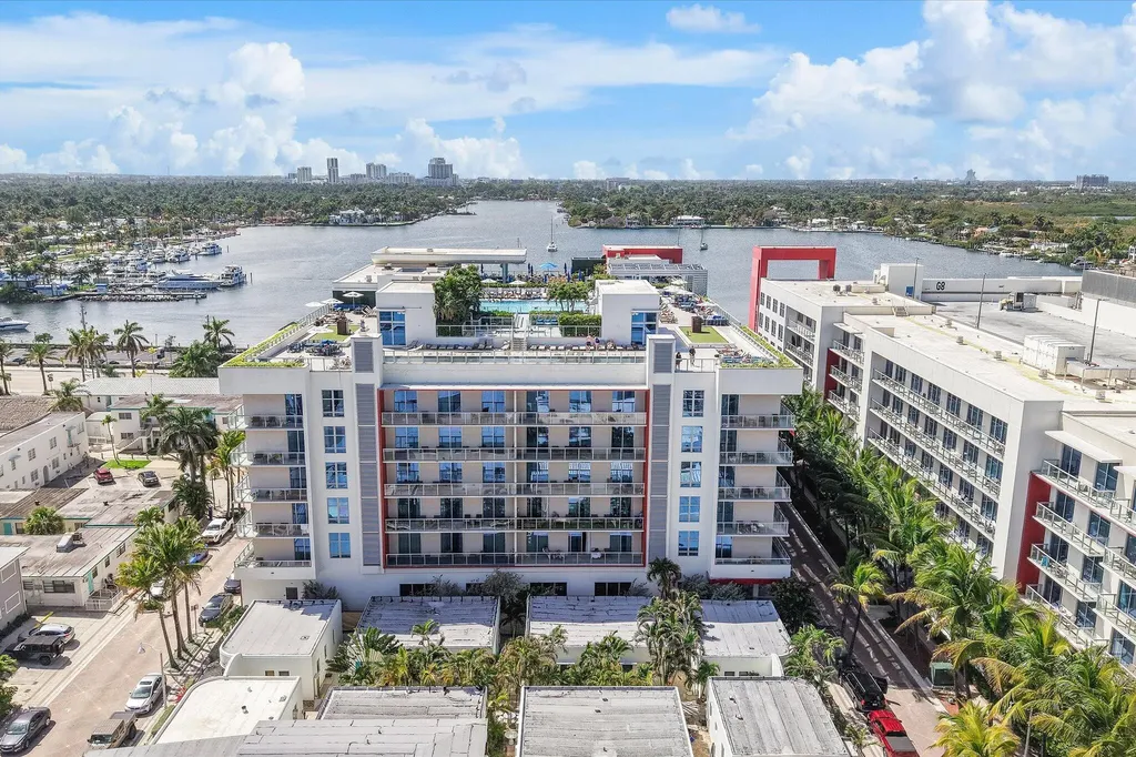 777 N Ocean Drive Hollywood FL 33019