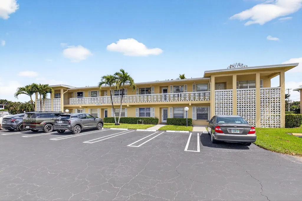 1150 Mahogany Way Delray Beach FL 33445
