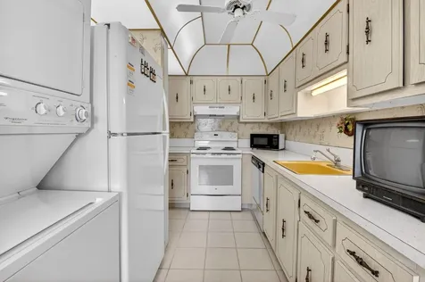 1150 Mahogany Way Delray Beach FL 33445