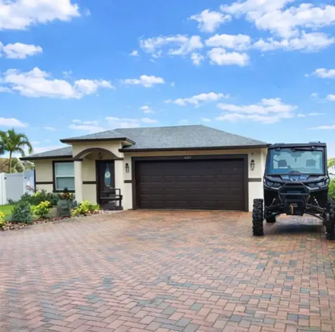 4789 Dolphin Drive Lake Worth FL 33463