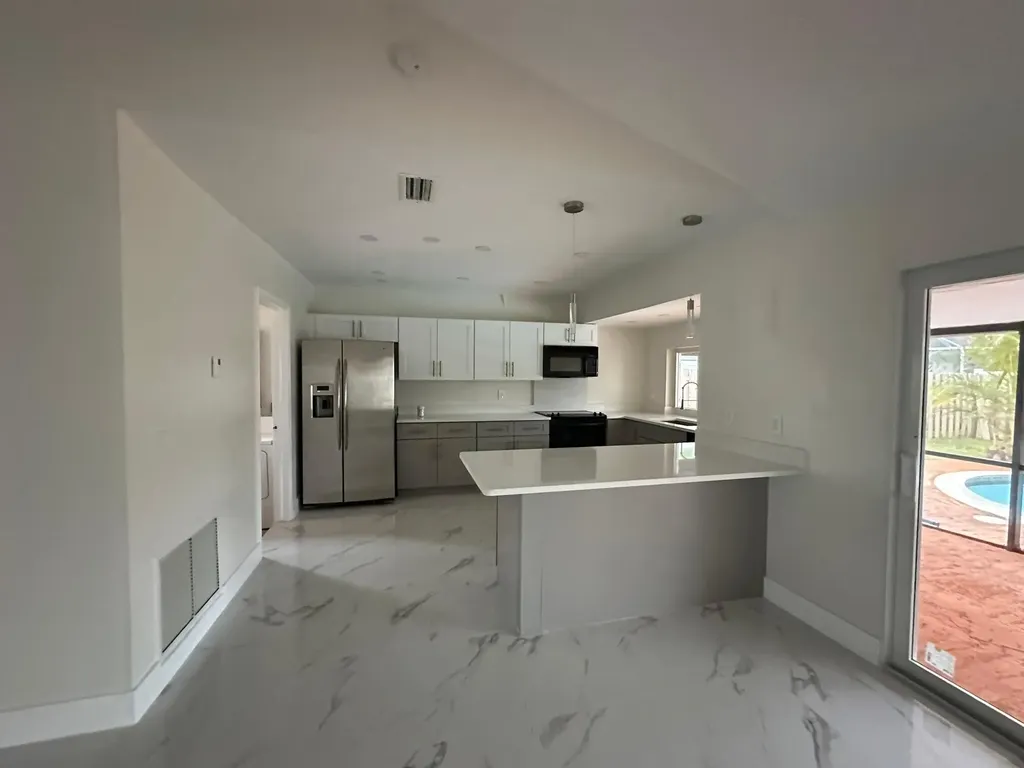 2110 NW 109th Avenue Sunrise FL 33322