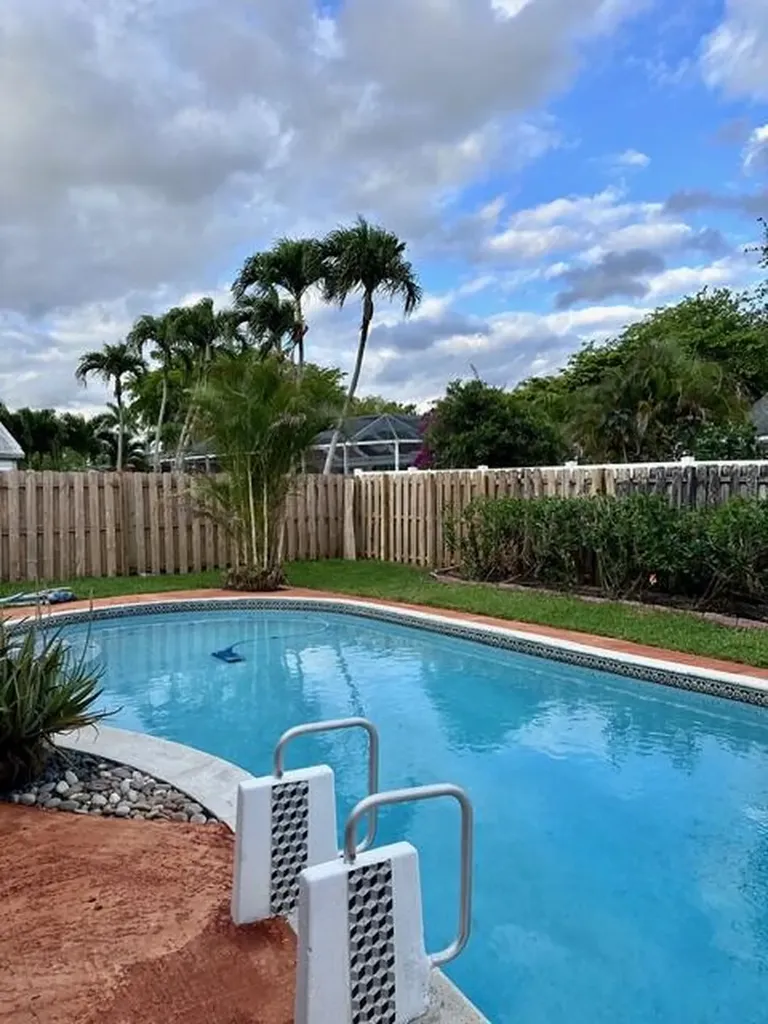 2110 NW 109th Avenue Sunrise FL 33322
