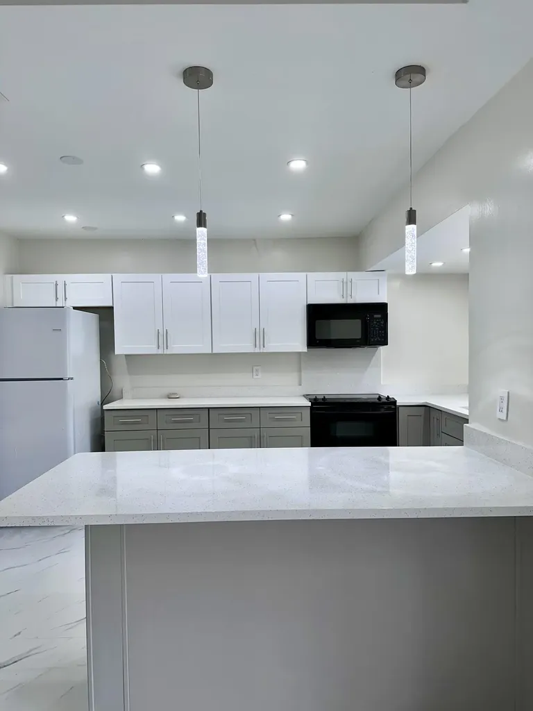 2110 NW 109th Avenue Sunrise FL 33322