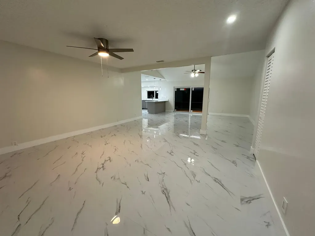 2110 NW 109th Avenue Sunrise FL 33322