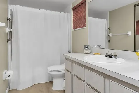 6715 W 26th Drive Hialeah FL 33016