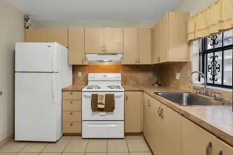 6715 W 26th Drive Hialeah FL 33016