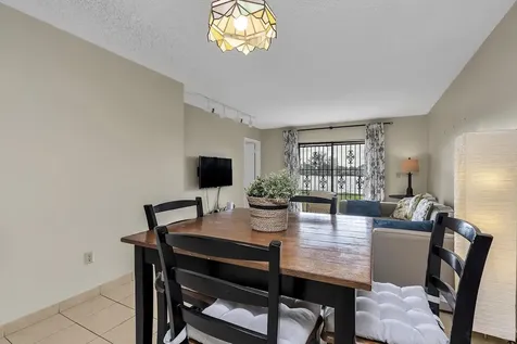 6715 W 26th Drive Hialeah FL 33016