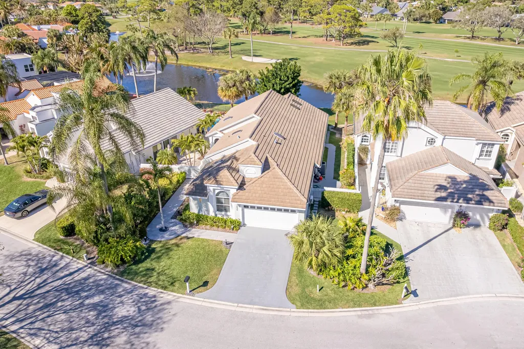 13090 Touchstone Place Palm Beach Gardens FL 33418
