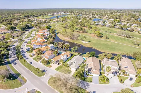 13090 Touchstone Place Palm Beach Gardens FL 33418