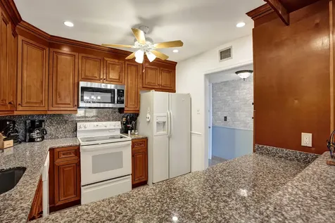 4770 NW 21st Street Lauderhill FL 33313