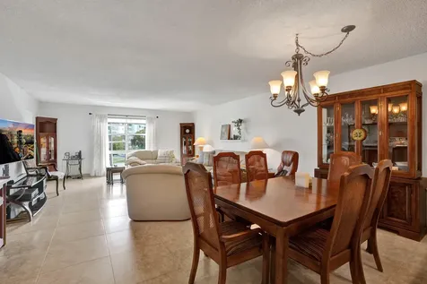 4770 NW 21st Street Lauderhill FL 33313