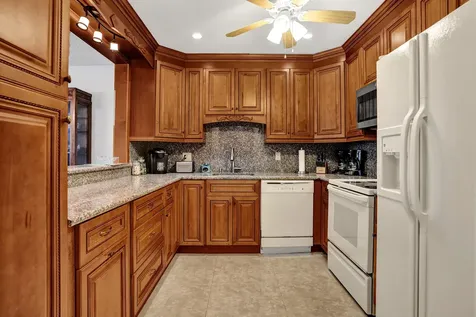4770 NW 21st Street Lauderhill FL 33313