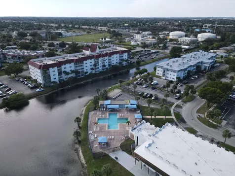 4770 NW 21st Street Lauderhill FL 33313