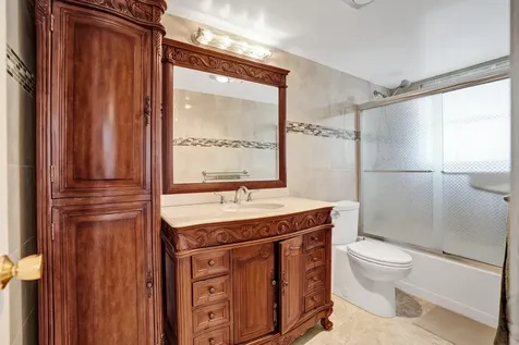 4770 NW 21st Street Lauderhill FL 33313