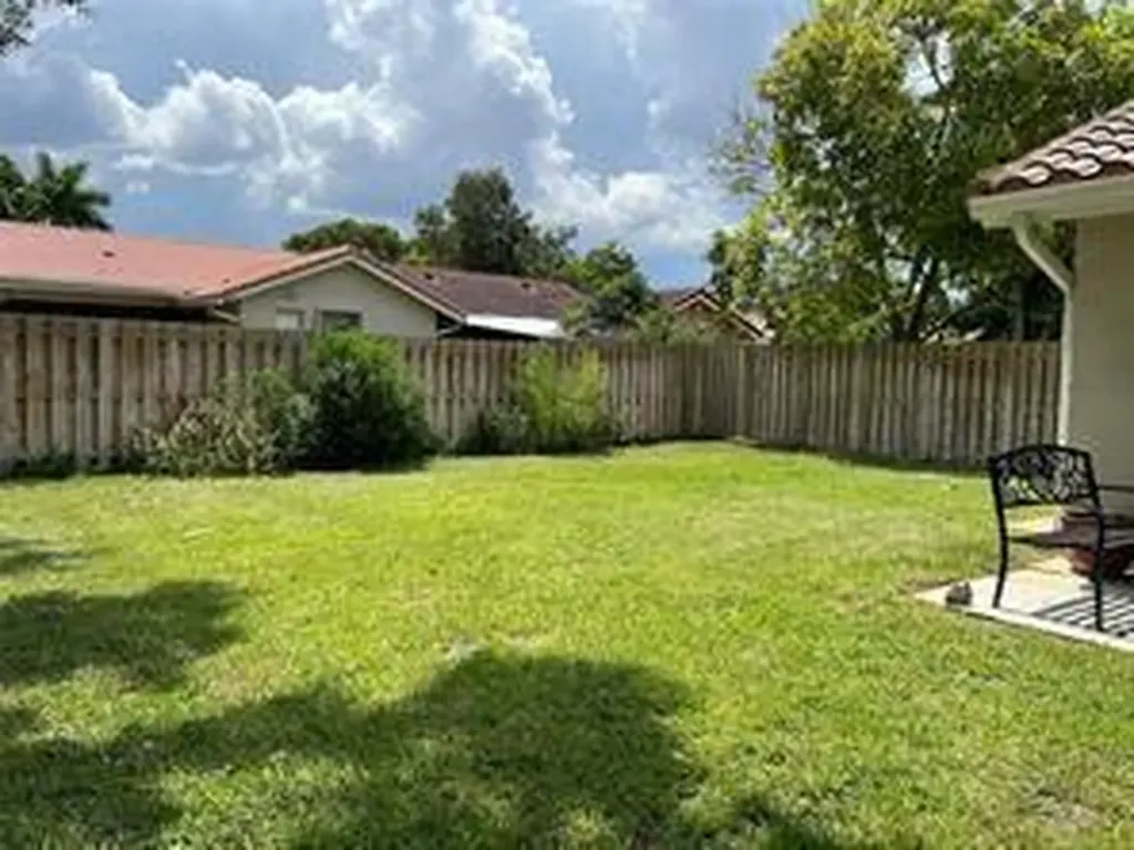 2793 NW 95th Avenue Coral Springs FL 33065