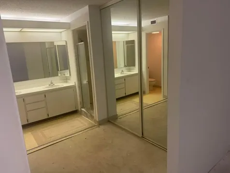 219 2nd Lane Palm Beach Gardens FL 33418