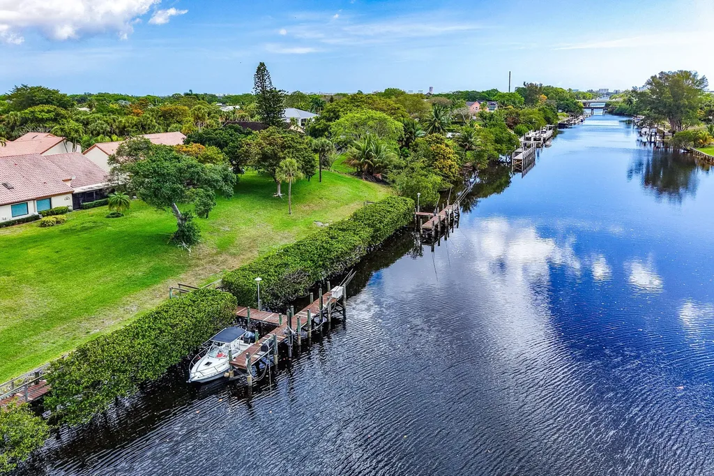23373 Water Circle Boca Raton FL 33486